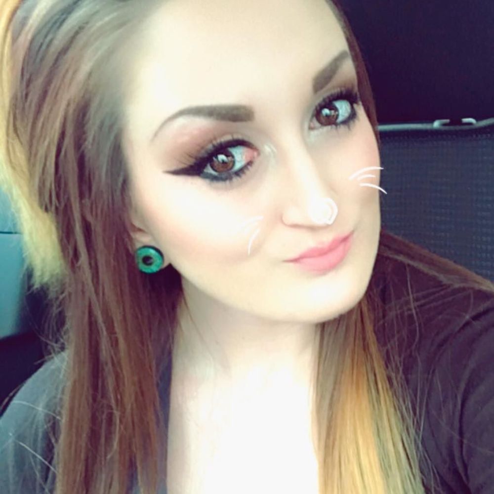 Meet your Posher, Lindsey